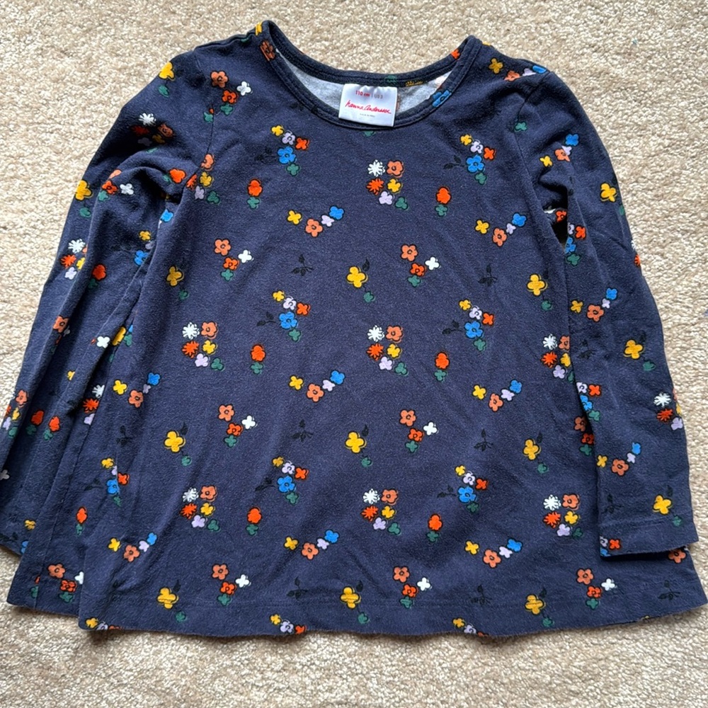 Hanna Andersson floral top size 5 (110 cm)